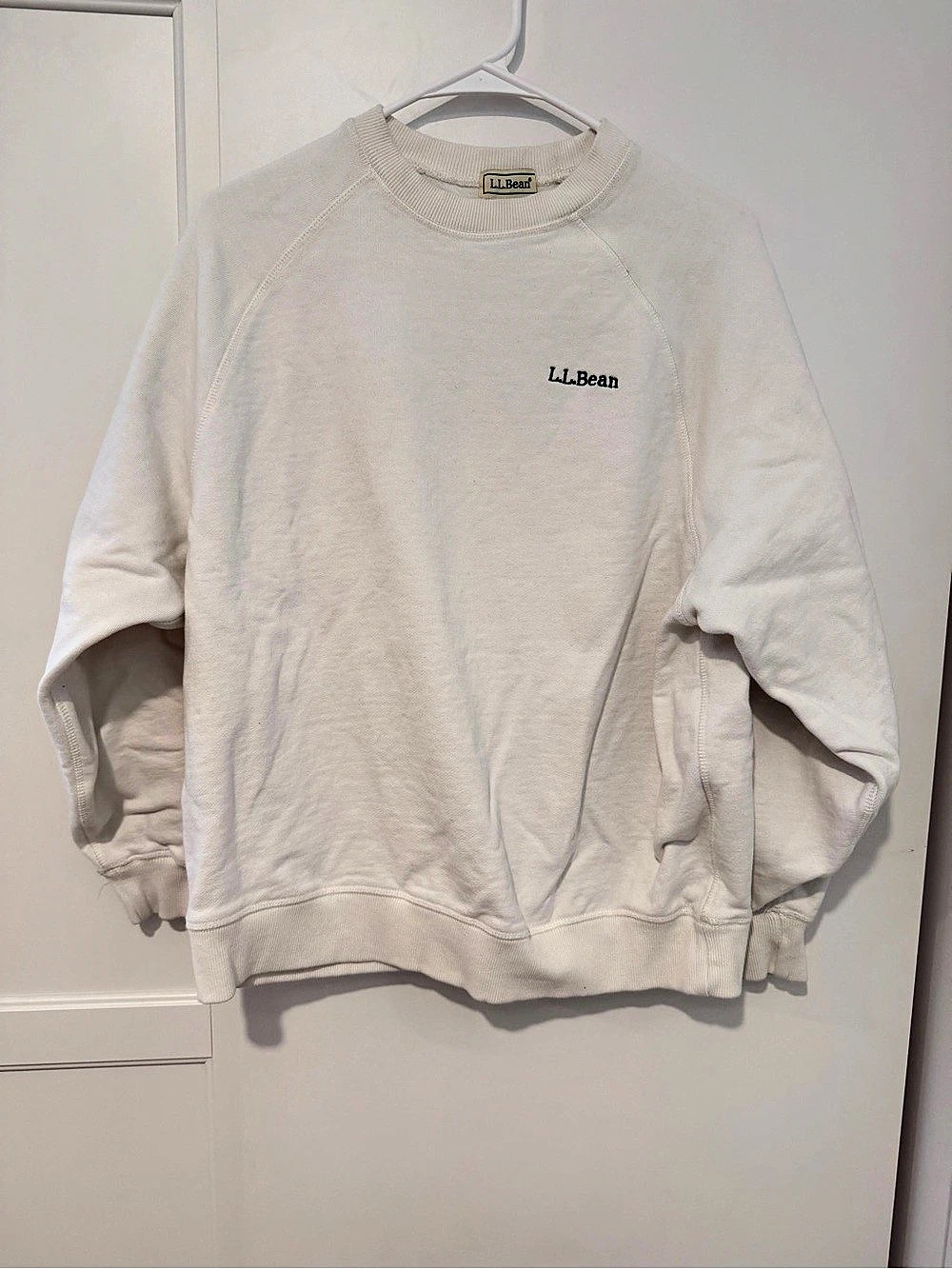 L.L. Bean White Crewneck Sweatshirt Size Large